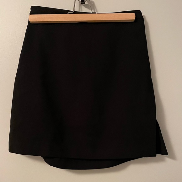 Marciano Black Skirt - Picture 1 of 2